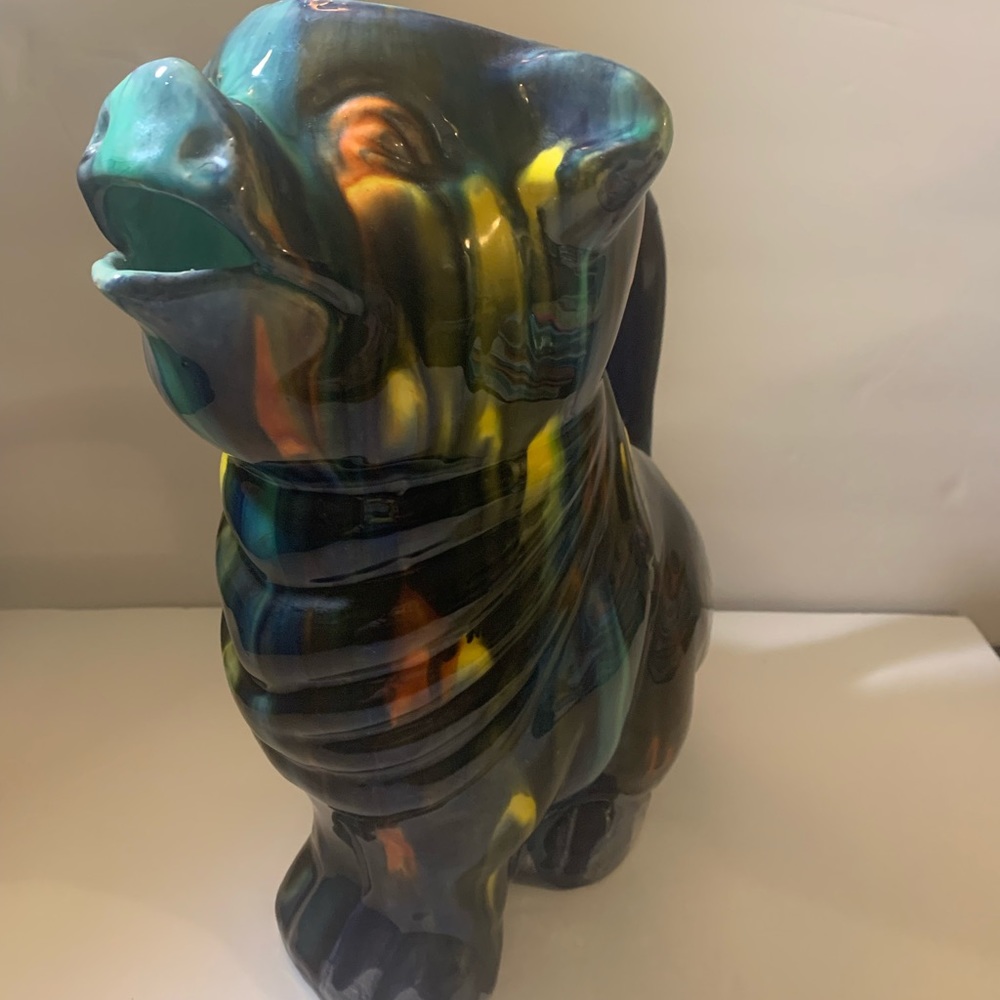 Majolica pig pitcher . 11’ vintage beautiful drip color.